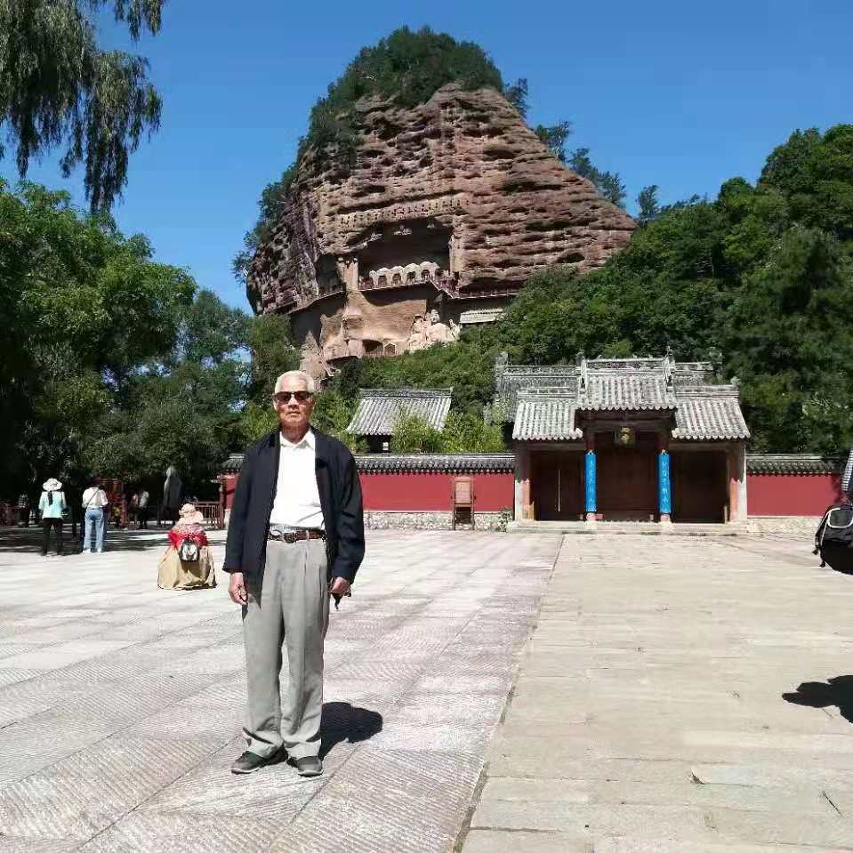 画家书法家崔砚林个人艺术简介,崔砚林画家简介,崔砚林作品价格,崔砚林个人简介,崔砚林艺术作品,书法家崔砚林简介,画家崔砚林简介