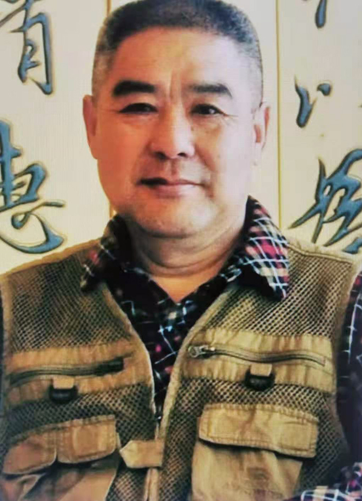 画家书法家冯健个人艺术简介,冯健画家简介,冯健作品价格,冯健个人简介,冯健艺术作品,书法家冯健简介,画家冯健简介