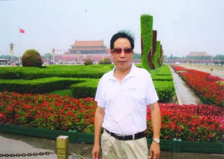 画家书法家盛继更个人艺术简介,盛继更画家简介,盛继更作品价格,盛继更个人简介,盛继更艺术作品,书法家盛继更简介,画家盛继更简介