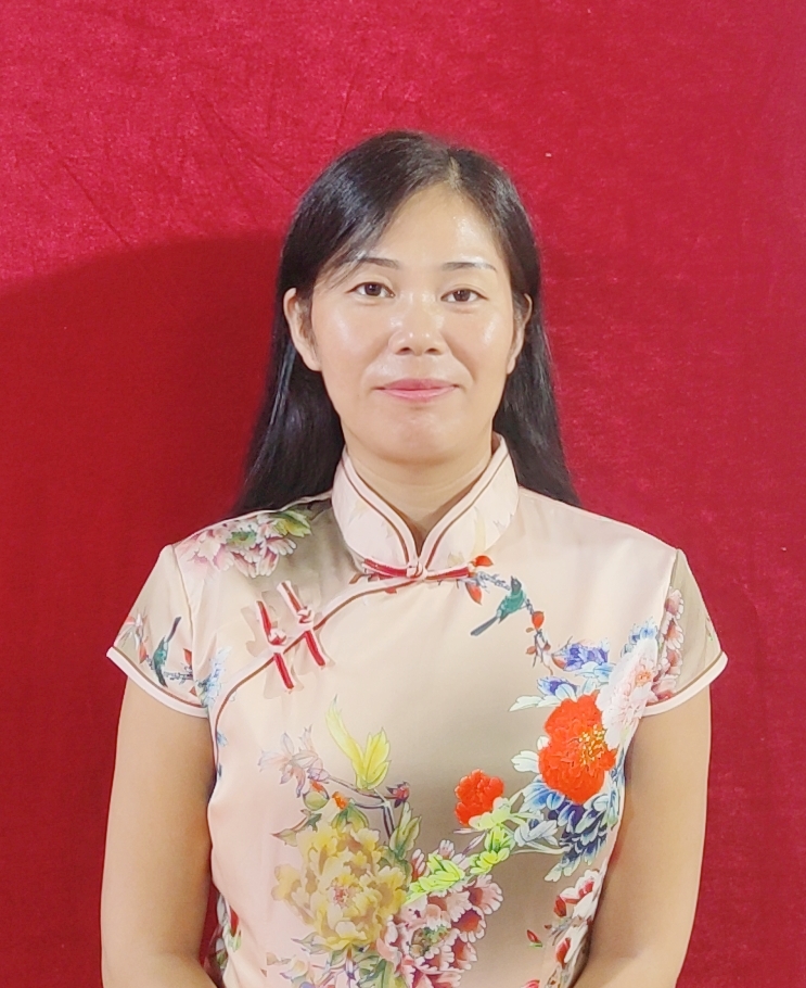 画家书法家曾宪玲个人艺术简介,曾宪玲画家简介,曾宪玲作品价格,曾宪玲个人简介,曾宪玲艺术作品,书法家曾宪玲简介,画家曾宪玲简介