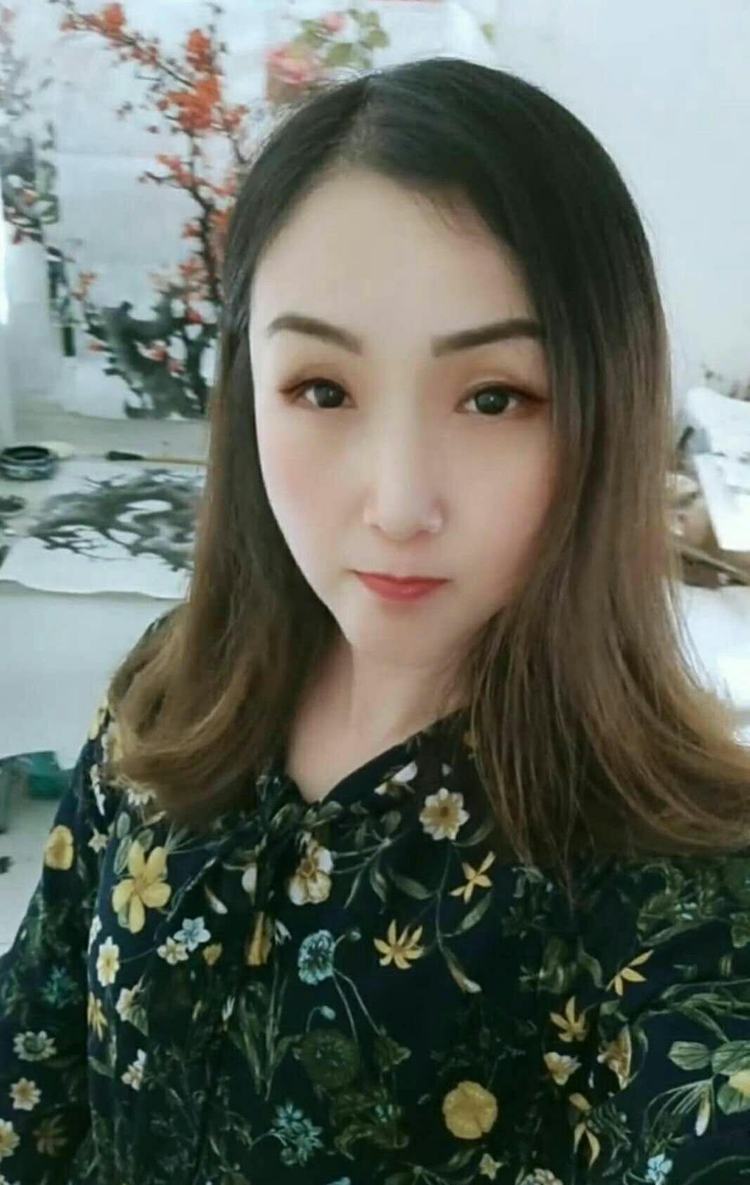 画家书法家王小华个人艺术简介,王小华画家简介,王小华作品价格,王小华个人简介,王小华艺术作品,书法家王小华简介,画家王小华简介