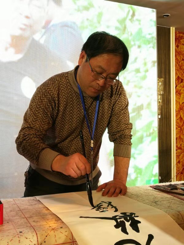 画家书法家张玉和个人艺术简介,张玉和画家简介,张玉和作品价格,张玉和个人简介,张玉和艺术作品,书法家张玉和简介,画家张玉和简介