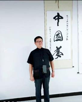 画家书法家孙中翠个人艺术简介,孙中翠画家简介,孙中翠作品价格,孙中翠个人简介,孙中翠艺术作品,书法家孙中翠简介,画家孙中翠简介