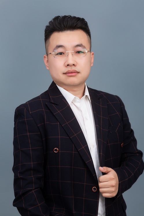 画家书法家刘少辉个人艺术简介,刘少辉画家简介,刘少辉作品价格,刘少辉个人简介,刘少辉艺术作品,书法家刘少辉简介,画家刘少辉简介