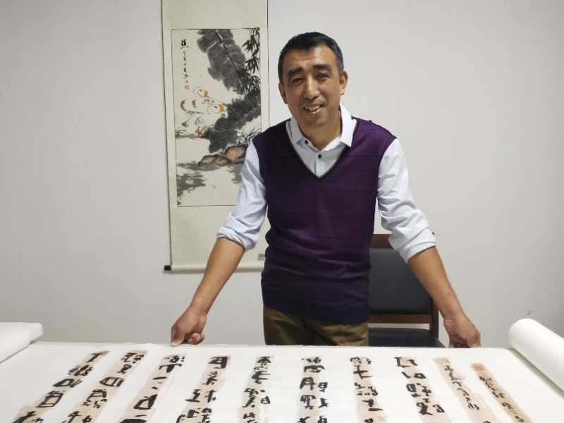 画家书法家焓烨个人艺术简介,焓烨画家简介,焓烨作品价格,焓烨个人简介,焓烨艺术作品,书法家焓烨简介,画家焓烨简介