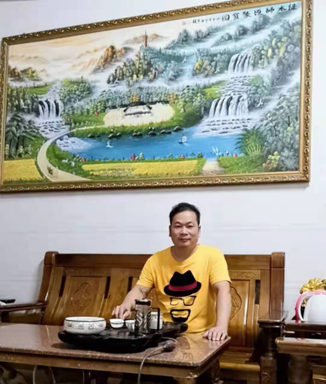 画家书法家陈振清个人艺术简介,陈振清画家简介,陈振清作品价格,陈振清个人简介,陈振清艺术作品,书法家陈振清简介,画家陈振清简介