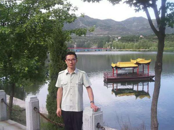 画家书法家张宜忠个人艺术简介,张宜忠画家简介,张宜忠作品价格,张宜忠个人简介,张宜忠艺术作品,书法家张宜忠简介,画家张宜忠简介