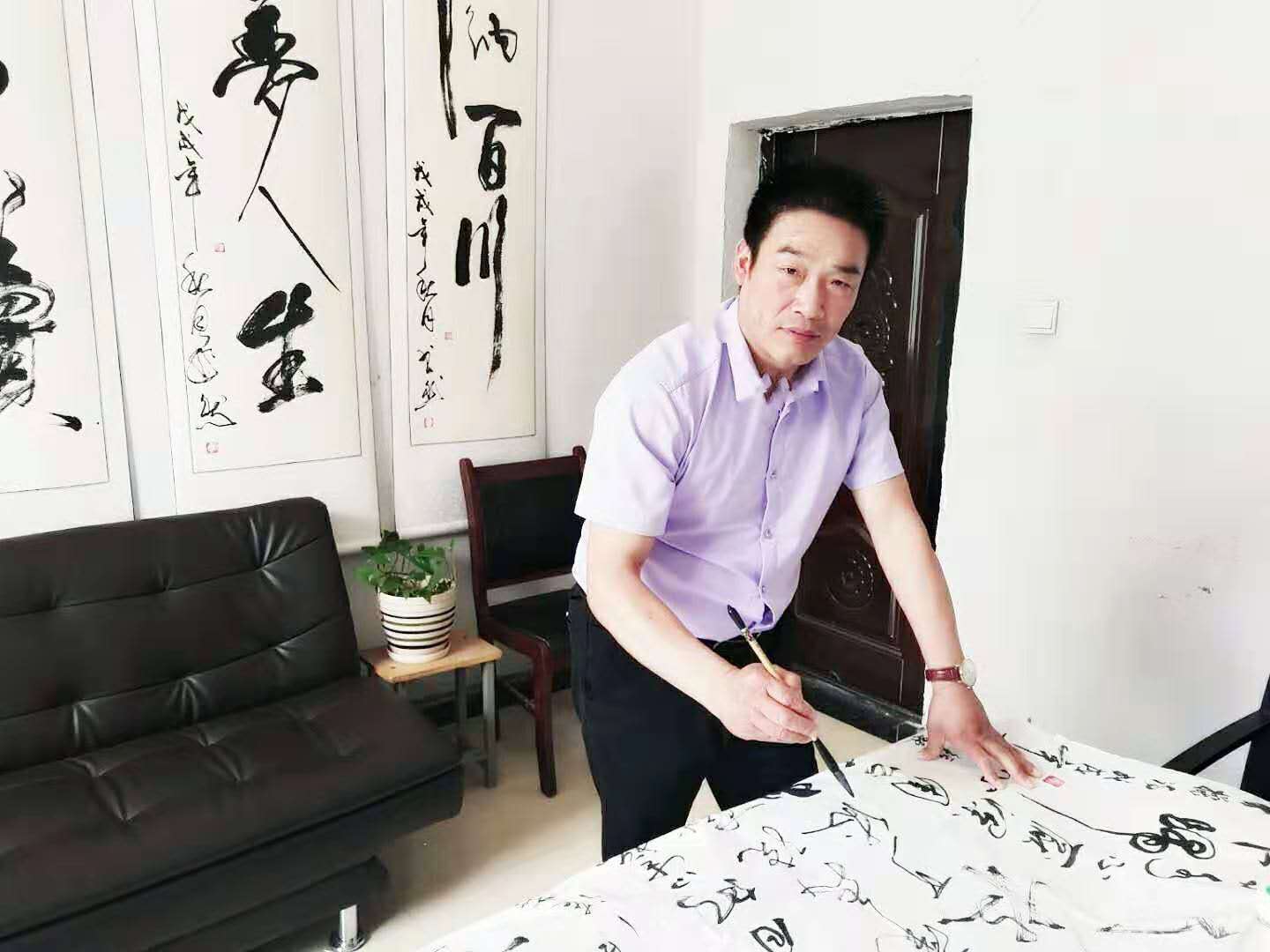 画家书法家刘书然个人艺术简介,刘书然画家简介,刘书然作品价格,刘书然个人简介,刘书然艺术作品,书法家刘书然简介,画家刘书然简介