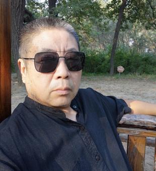 画家书法家汤宽义个人艺术简介,汤宽义画家简介,汤宽义作品价格,汤宽义个人简介,汤宽义艺术作品,书法家汤宽义简介,画家汤宽义简介