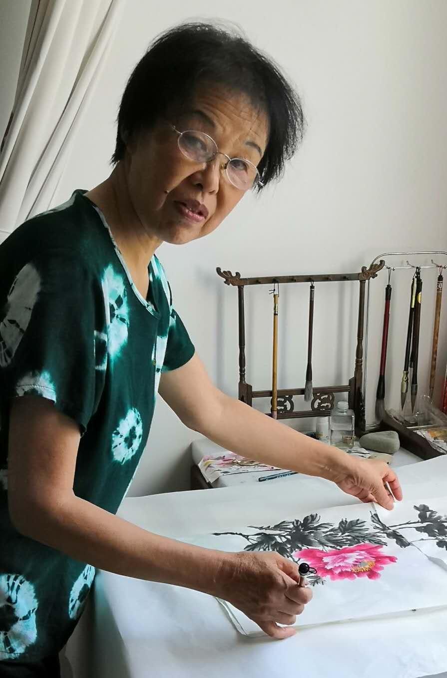 画家书法家刘春玲个人艺术简介,刘春玲画家简介,刘春玲作品价格,刘春玲个人简介,刘春玲艺术作品,书法家刘春玲简介,画家刘春玲简介