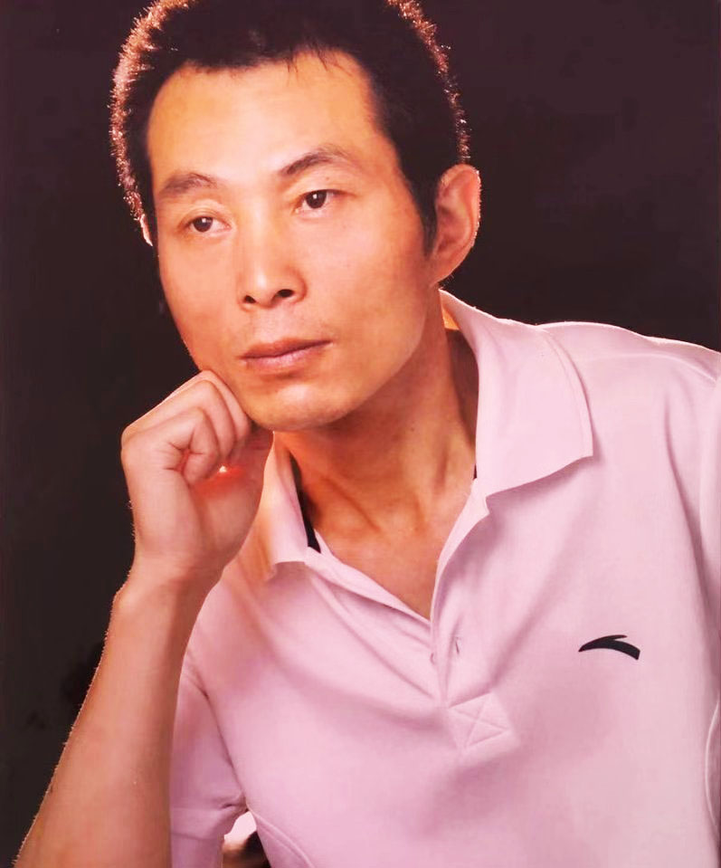 画家书法家吴争亭个人艺术简介,吴争亭画家简介,吴争亭作品价格,吴争亭个人简介,吴争亭艺术作品,书法家吴争亭简介,画家吴争亭简介