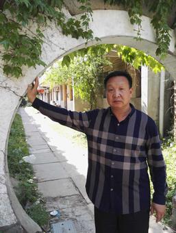 画家书法家郑传彪个人艺术简介,郑传彪画家简介,郑传彪作品价格,郑传彪个人简介,郑传彪艺术作品,书法家郑传彪简介,画家郑传彪简介