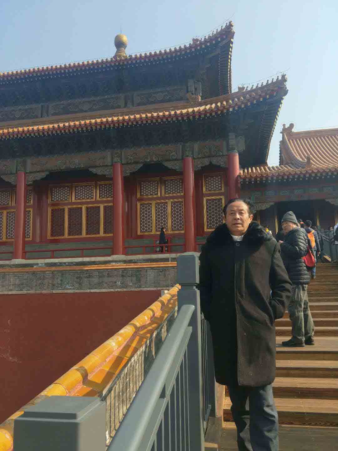 画家书法家方青林个人艺术简介,方青林画家简介,方青林作品价格,方青林个人简介,方青林艺术作品,书法家方青林简介,画家方青林简介