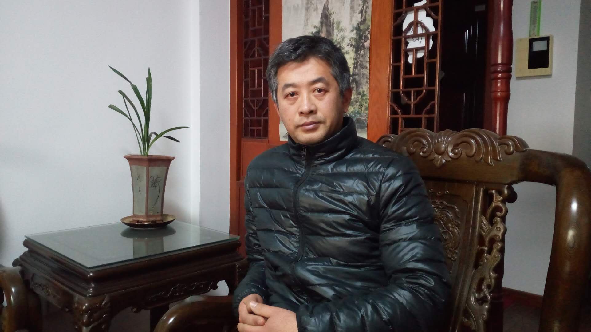 画家书法家于霖个人艺术简介,于霖画家简介,于霖作品价格,于霖个人简介,于霖艺术作品,书法家于霖简介,画家于霖简介