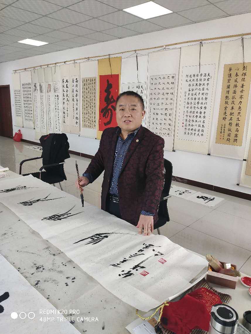 画家书法家刘振祥个人艺术简介,刘振祥画家简介,刘振祥作品价格,刘振祥个人简介,刘振祥艺术作品,书法家刘振祥简介,画家刘振祥简介