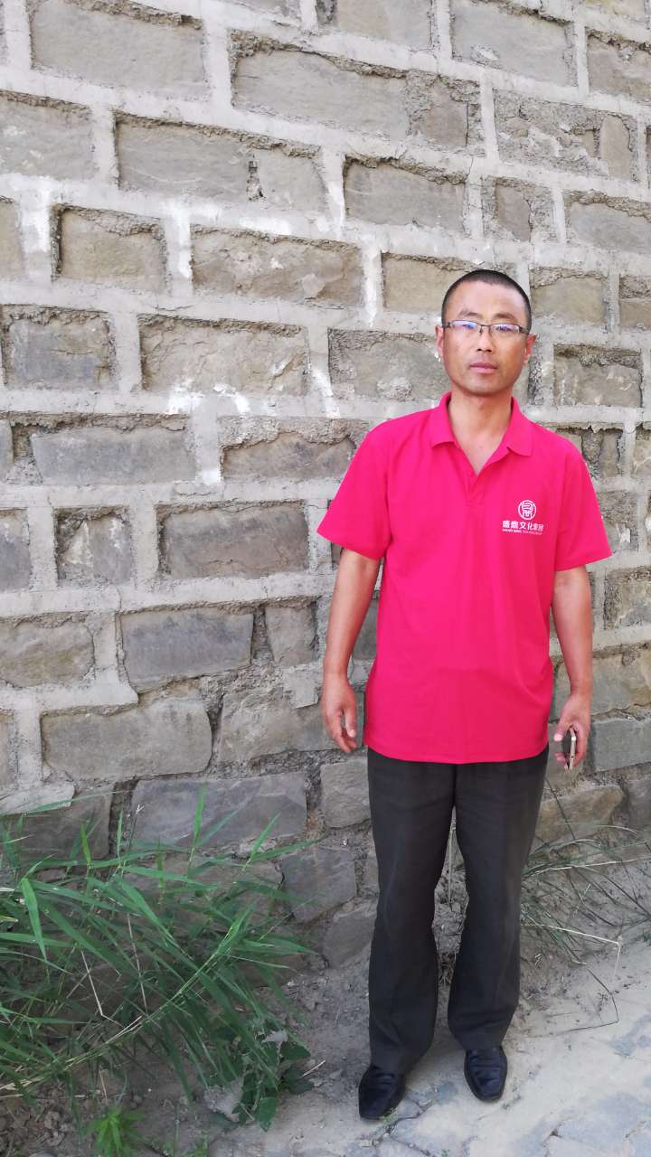 画家书法家李天成个人艺术简介,李天成画家简介,李天成作品价格,李天成个人简介,李天成艺术作品,书法家李天成简介,画家李天成简介