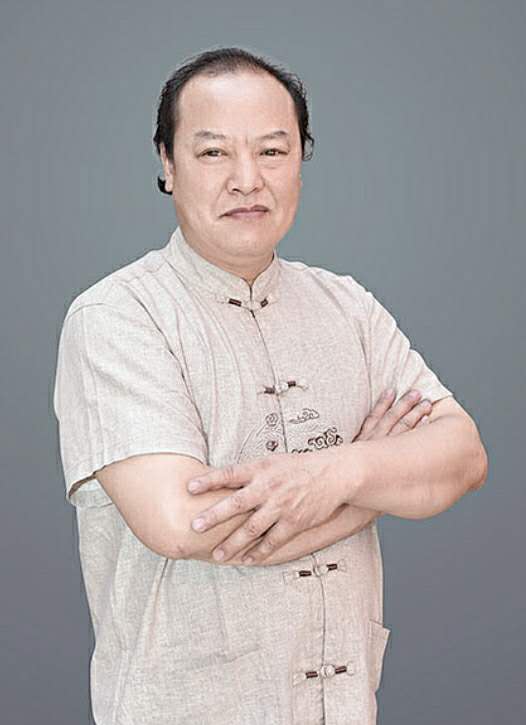 画家书法家许相当个人艺术简介,许相当画家简介,许相当作品价格,许相当个人简介,许相当艺术作品,书法家许相当简介,画家许相当简介