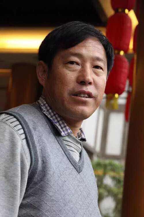 画家书法家张忠保个人艺术简介,张忠保画家简介,张忠保作品价格,张忠保个人简介,张忠保艺术作品,书法家张忠保简介,画家张忠保简介