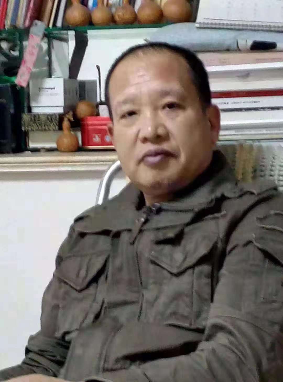 画家书法家李荣生个人艺术简介,李荣生画家简介,李荣生作品价格,李荣生个人简介,李荣生艺术作品,书法家李荣生简介,画家李荣生简介