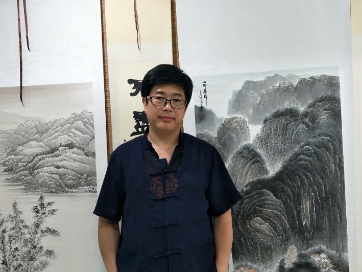 画家书法家李宇晨个人艺术简介,李宇晨画家简介,李宇晨作品价格,李宇晨个人简介,李宇晨艺术作品,书法家李宇晨简介,画家李宇晨简介