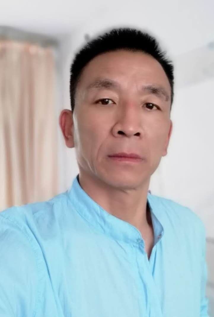 画家书法家冯利人个人艺术简介,冯利人画家简介,冯利人作品价格,冯利人个人简介,冯利人艺术作品,书法家冯利人简介,画家冯利人简介