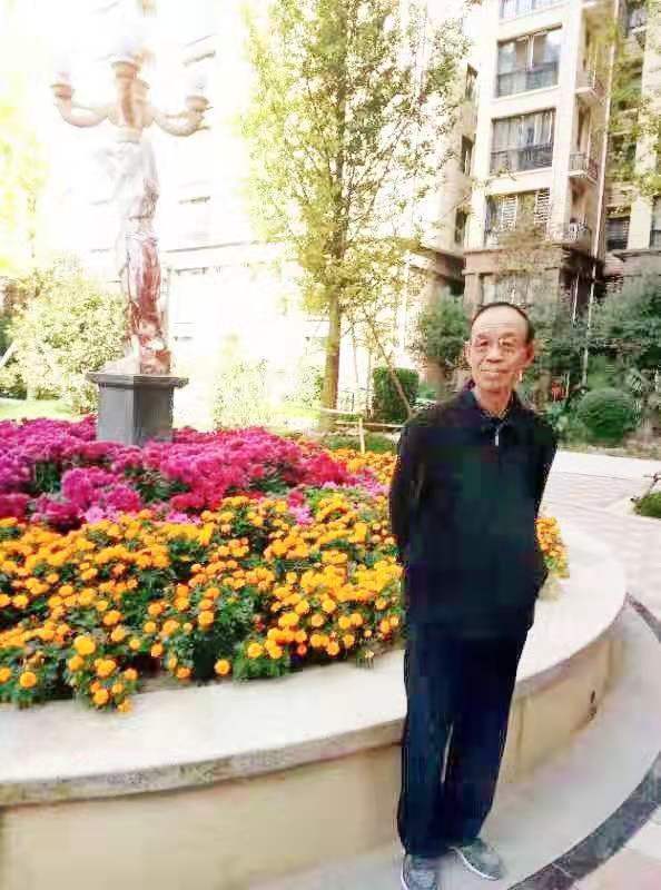 画家书法家段宏文个人艺术简介,段宏文画家简介,段宏文作品价格,段宏文个人简介,段宏文艺术作品,书法家段宏文简介,画家段宏文简介