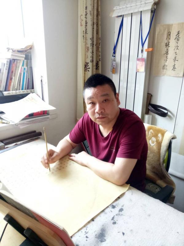 画家书法家张晋平个人艺术简介,张晋平画家简介,张晋平作品价格,张晋平个人简介,张晋平艺术作品,书法家张晋平简介,画家张晋平简介