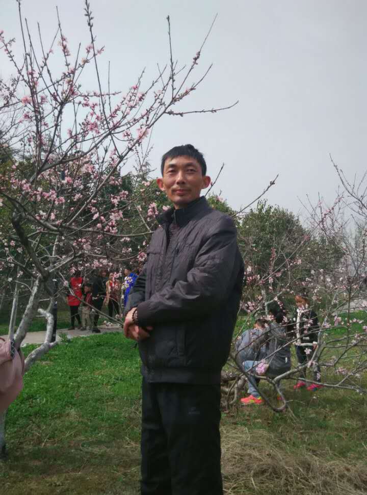 画家书法家李建厂个人艺术简介,李建厂画家简介,李建厂作品价格,李建厂个人简介,李建厂艺术作品,书法家李建厂简介,画家李建厂简介