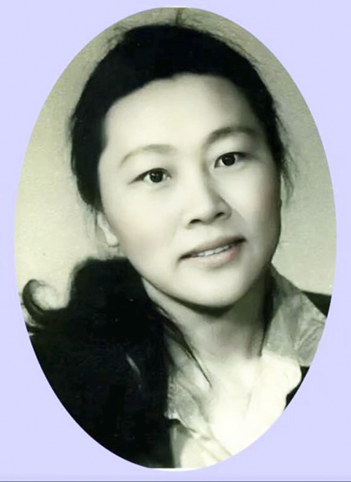 画家书法家张连玉个人艺术简介,张连玉画家简介,张连玉作品价格,张连玉个人简介,张连玉艺术作品,书法家张连玉简介,画家张连玉简介