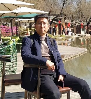 画家书法家刘永军个人艺术简介,刘永军画家简介,刘永军作品价格,刘永军个人简介,刘永军艺术作品,书法家刘永军简介,画家刘永军简介