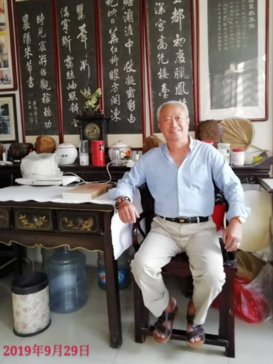 画家书法家于龙泉个人艺术简介,于龙泉画家简介,于龙泉作品价格,于龙泉个人简介,于龙泉艺术作品,书法家于龙泉简介,画家于龙泉简介