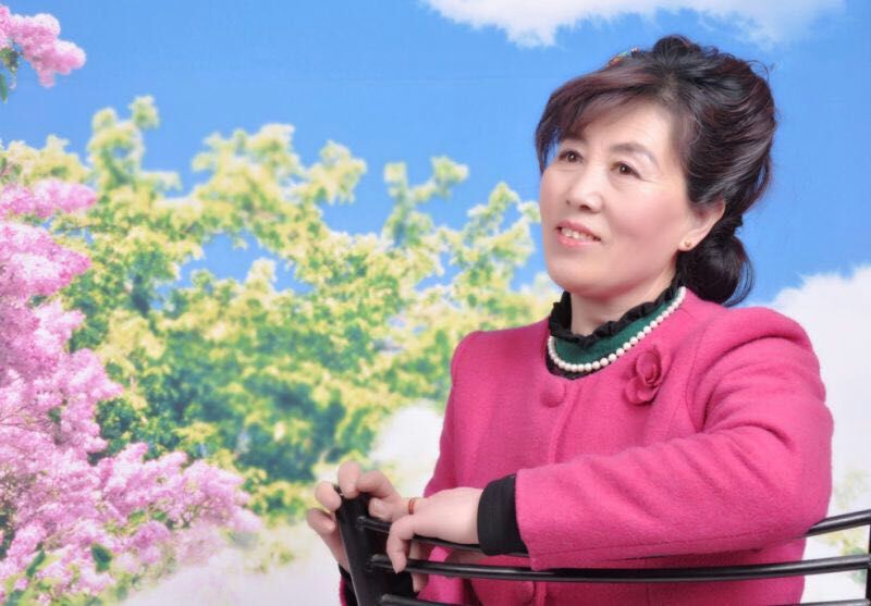 画家书法家张玉芳个人艺术简介,张玉芳画家简介,张玉芳作品价格,张玉芳个人简介,张玉芳艺术作品,书法家张玉芳简介,画家张玉芳简介