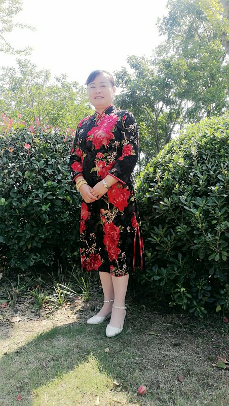 画家书法家董赛芬个人艺术简介,董赛芬画家简介,董赛芬作品价格,董赛芬个人简介,董赛芬艺术作品,书法家董赛芬简介,画家董赛芬简介