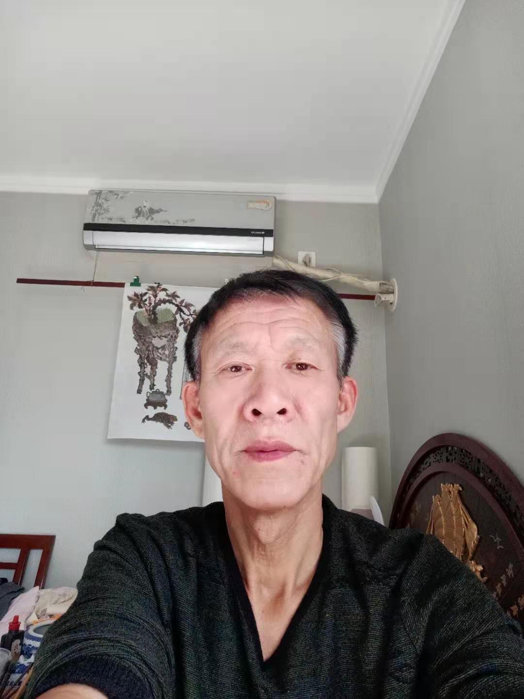 画家书法家董宏伟个人艺术简介,董宏伟画家简介,董宏伟作品价格,董宏伟个人简介,董宏伟艺术作品,书法家董宏伟简介,画家董宏伟简介