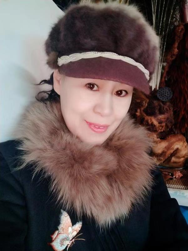 画家书法家胡一然个人艺术简介,胡一然画家简介,胡一然作品价格,胡一然个人简介,胡一然艺术作品,书法家胡一然简介,画家胡一然简介
