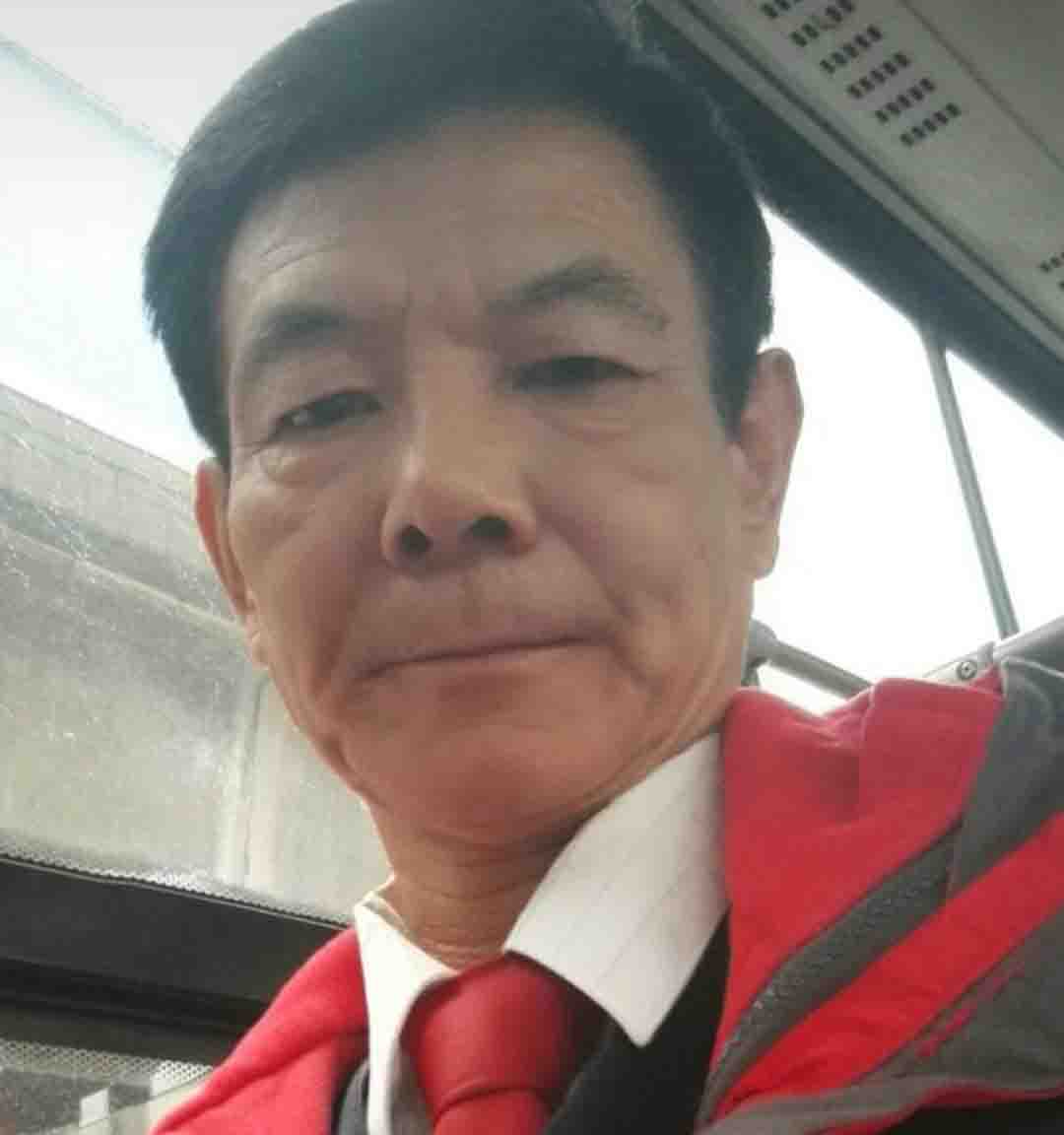 画家书法家 魏铁刚个人艺术简介, 魏铁刚画家简介, 魏铁刚作品价格, 魏铁刚个人简介, 魏铁刚艺术作品,书法家 魏铁刚简介,画家 魏铁刚简介