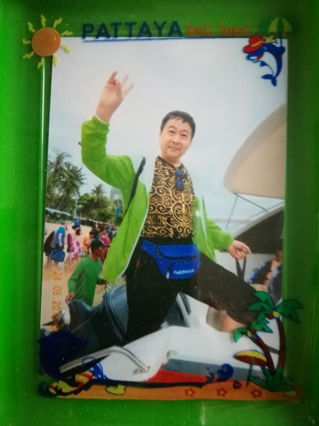 画家书法家万焕生个人艺术简介,万焕生画家简介,万焕生作品价格,万焕生个人简介,万焕生艺术作品,书法家万焕生简介,画家万焕生简介