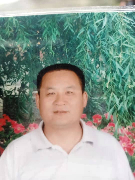 画家书法家贾欣欣个人艺术简介,贾欣欣画家简介,贾欣欣作品价格,贾欣欣个人简介,贾欣欣艺术作品,书法家贾欣欣简介,画家贾欣欣简介
