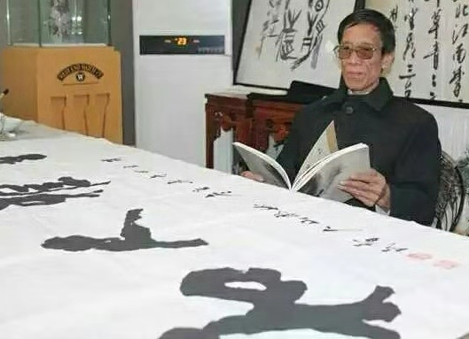 画家书法家王智民个人艺术简介,王智民画家简介,王智民作品价格,王智民个人简介,王智民艺术作品,书法家王智民简介,画家王智民简介