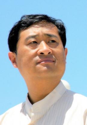 画家书法家袁亚洲个人艺术简介,袁亚洲画家简介,袁亚洲作品价格,袁亚洲个人简介,袁亚洲艺术作品,书法家袁亚洲简介,画家袁亚洲简介
