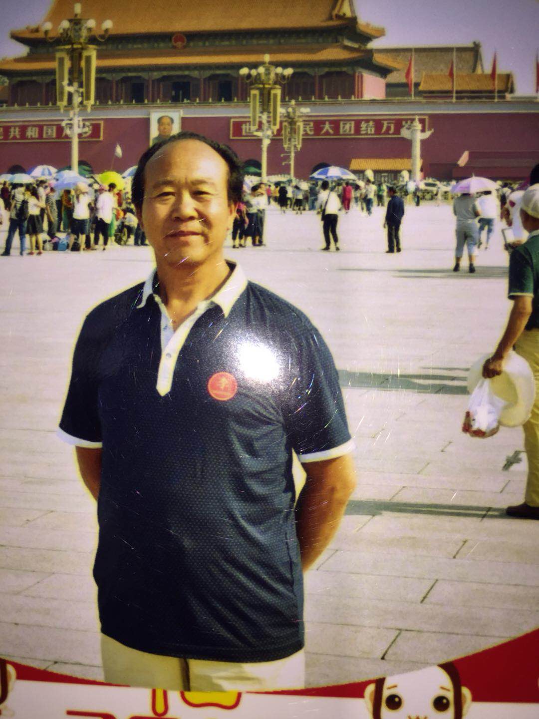 画家书法家张铁来个人艺术简介,张铁来画家简介,张铁来作品价格,张铁来个人简介,张铁来艺术作品,书法家张铁来简介,画家张铁来简介