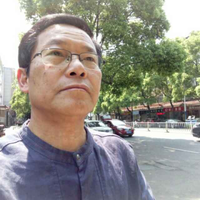 画家书法家余和平个人艺术简介,余和平画家简介,余和平作品价格,余和平个人简介,余和平艺术作品,书法家余和平简介,画家余和平简介