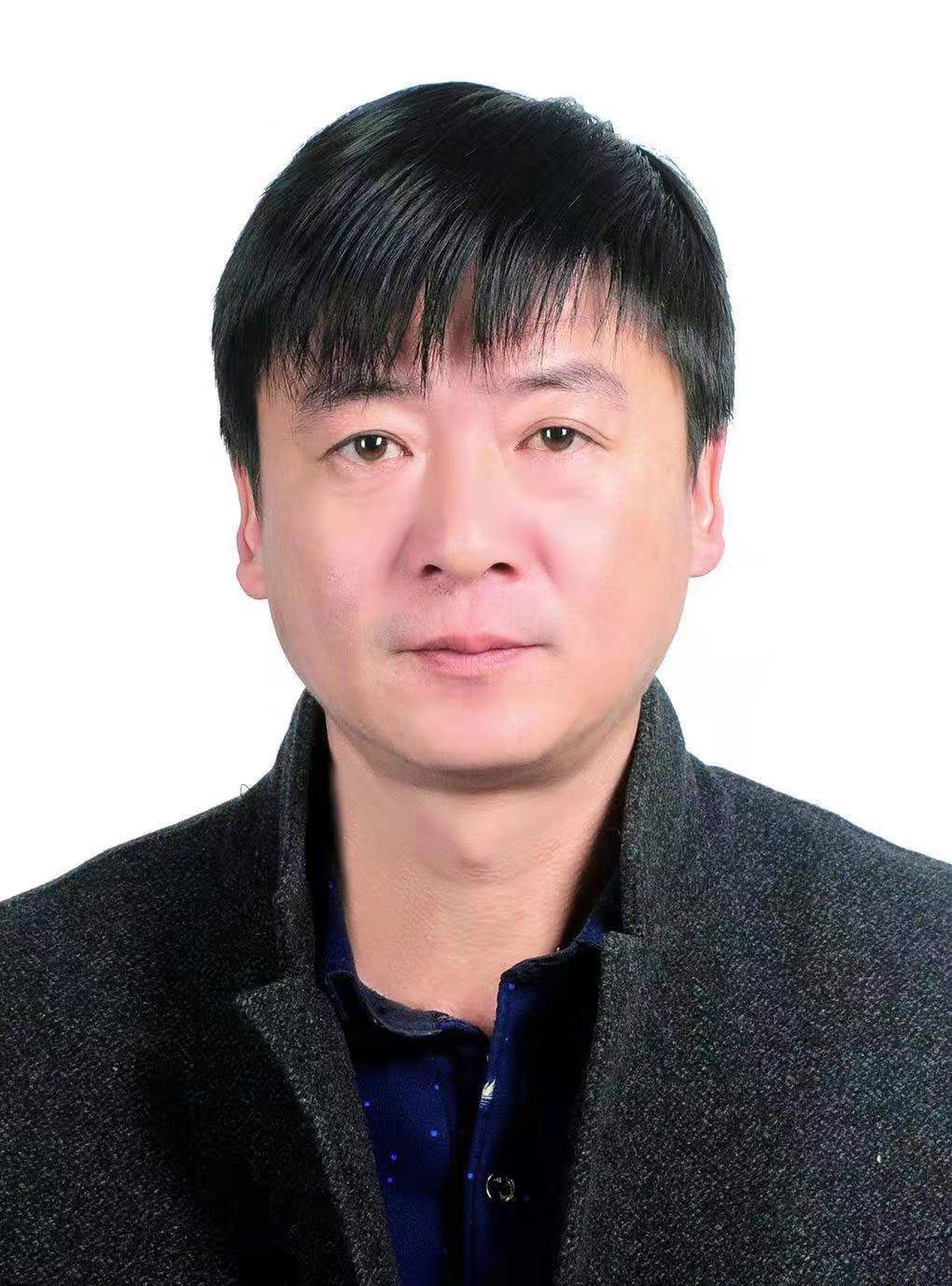 画家书法家董正峰个人艺术简介,董正峰画家简介,董正峰作品价格,董正峰个人简介,董正峰艺术作品,书法家董正峰简介,画家董正峰简介