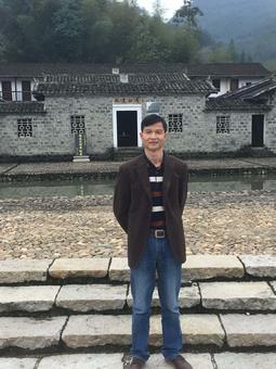 画家书法家林龙亮个人艺术简介,林龙亮画家简介,林龙亮作品价格,林龙亮个人简介,林龙亮艺术作品,书法家林龙亮简介,画家林龙亮简介