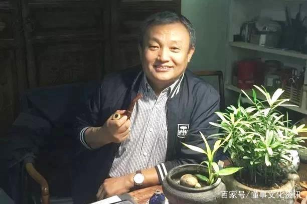 画家书法家付三个人艺术简介,付三画家简介,付三作品价格,付三个人简介,付三艺术作品,书法家付三简介,画家付三简介