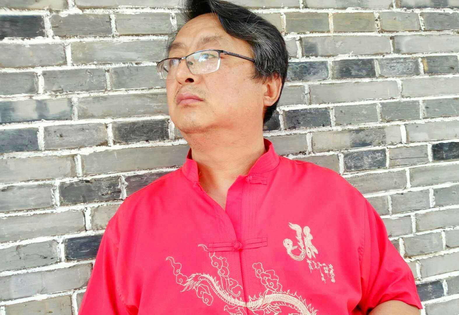 画家书法家朱立强个人艺术简介,朱立强画家简介,朱立强作品价格,朱立强个人简介,朱立强艺术作品,书法家朱立强简介,画家朱立强简介