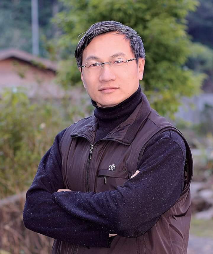画家书法家魏奕辰个人艺术简介,魏奕辰画家简介,魏奕辰作品价格,魏奕辰个人简介,魏奕辰艺术作品,书法家魏奕辰简介,画家魏奕辰简介