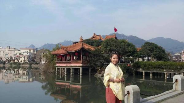 画家书法家姜凤（玥羽）个人艺术简介,姜凤（玥羽）画家简介,姜凤（玥羽）作品价格,姜凤（玥羽）个人简介,姜凤（玥羽）艺术作品,书法家姜凤（玥羽）简介,画家姜凤（玥羽）简介