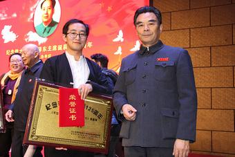画家书法家郑益涛个人艺术简介,郑益涛画家简介,郑益涛作品价格,郑益涛个人简介,郑益涛艺术作品,书法家郑益涛简介,画家郑益涛简介