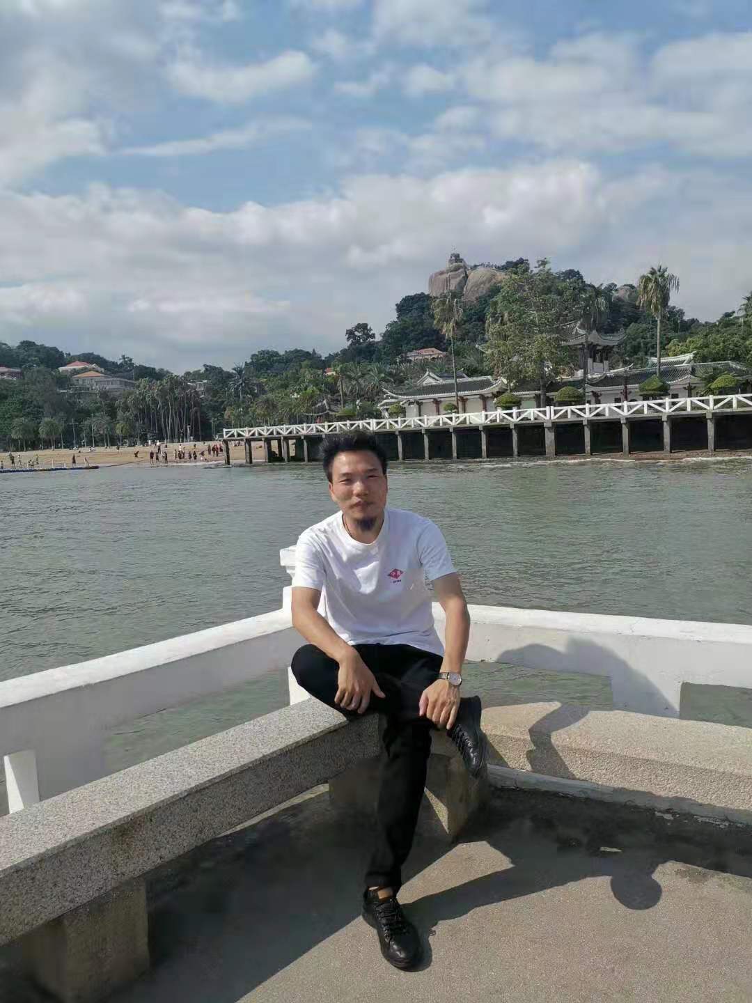 画家书法家黄祚个人艺术简介,黄祚画家简介,黄祚作品价格,黄祚个人简介,黄祚艺术作品,书法家黄祚简介,画家黄祚简介